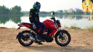 लोगों को अपने चंगुल में फसाने प्रीमियम फीचर्स के साथ आया Yamaha FZ Bike, देखिए कीमत