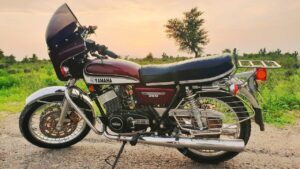 Royal Enfield से कदम से कदम मिलाने आया जबरदस्त परफॉर्मेंस वाला New Rajdoot Bike, देखिए न्यू कीमत