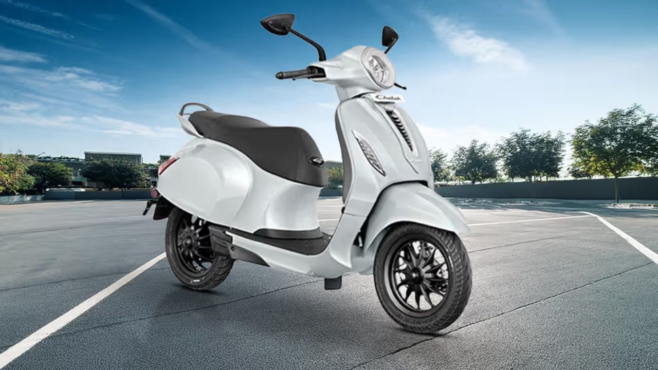 Bajaj Chetak 2025