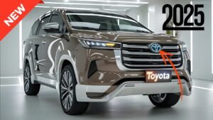 जानिए नेताओं की पहली पसंद, Toyota Innov Crysta के 2025 का पूरा EMI प्लान