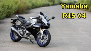 भौकालिक फीचर्स और जहरीले लोक के साथ आया Yamaha R15 V4, देखिए प्राइस