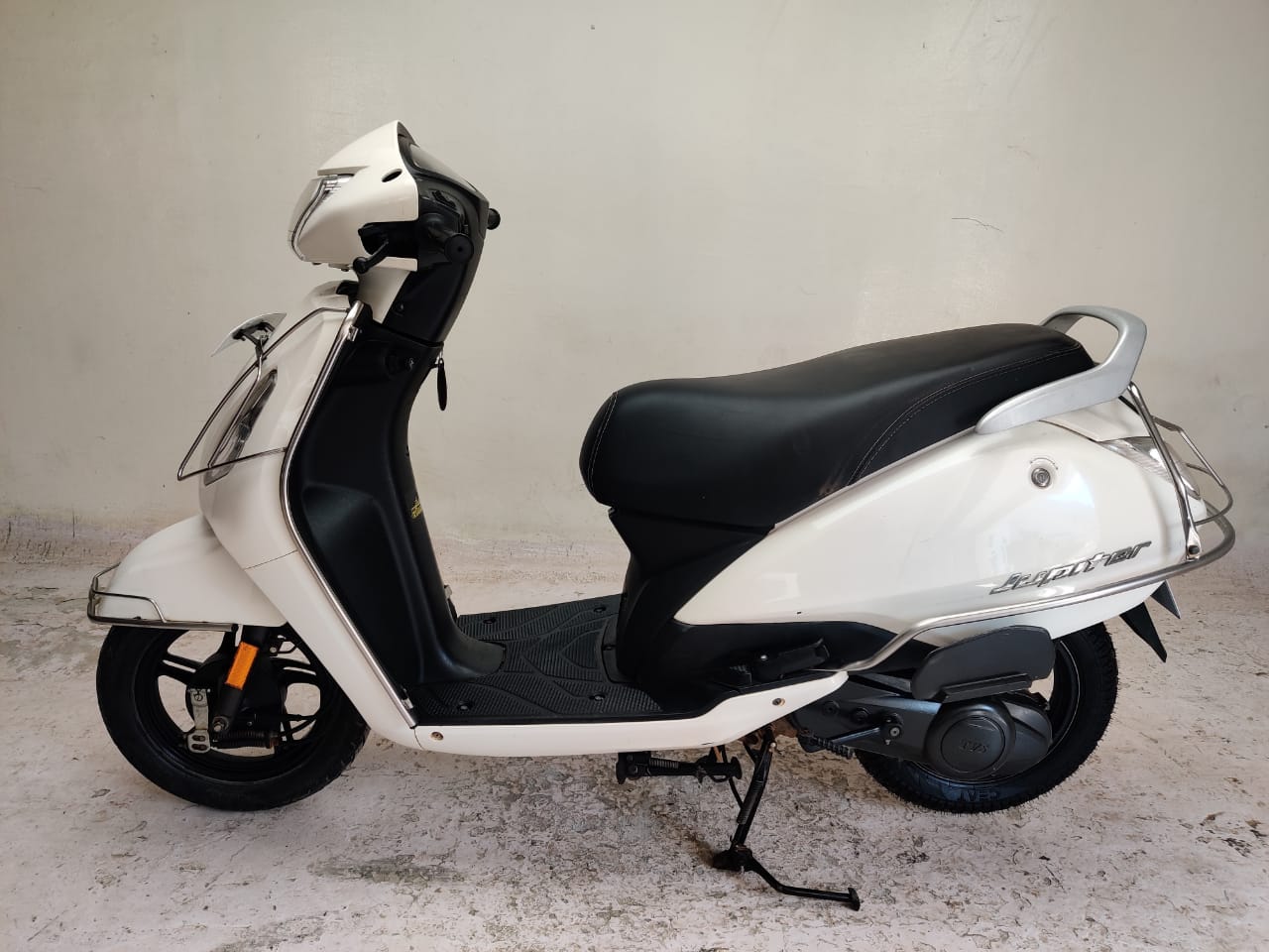 TVS Jupiter 110