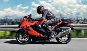 Suzuki Hayabusa 2025, पावरफुल इंजन के साथ बनाएं हर सफर को खास