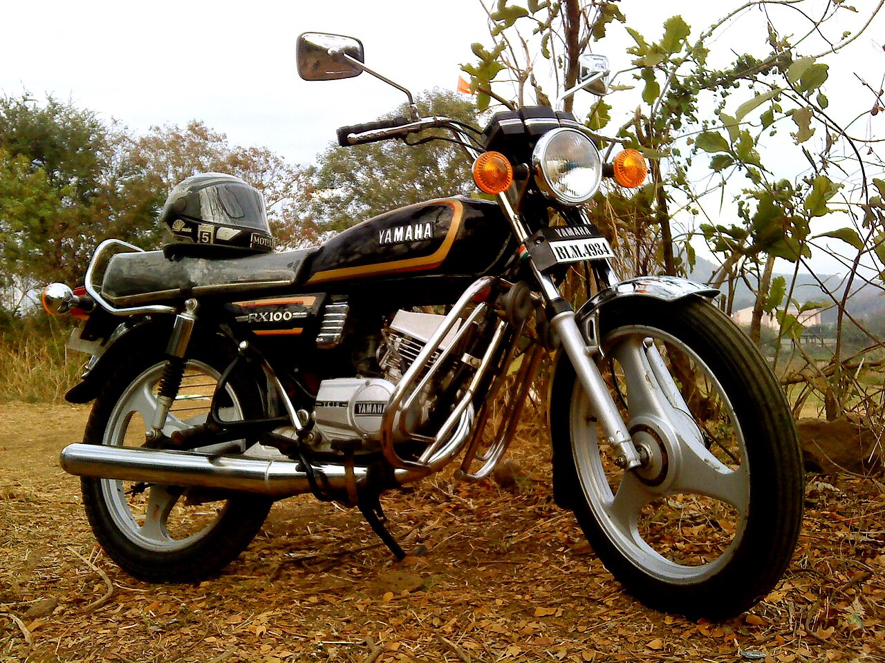 Yamaha RX 100