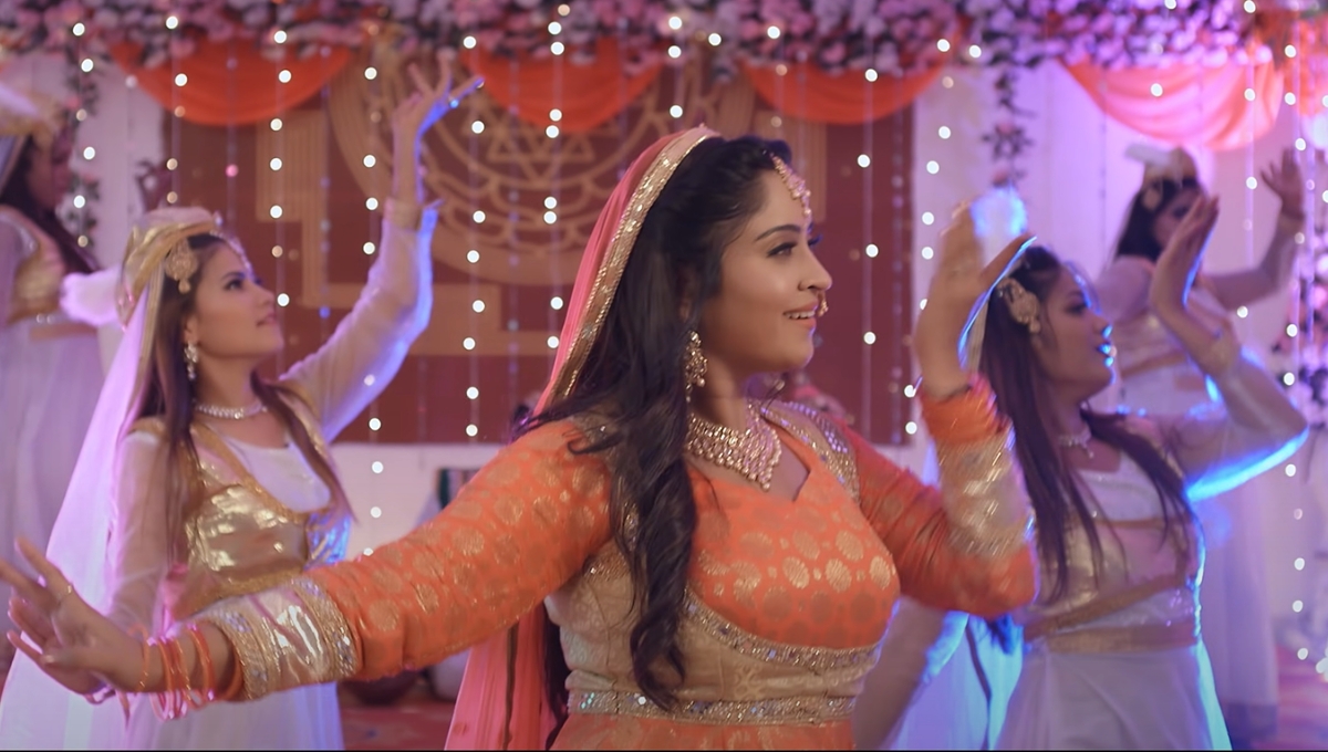 Bhojpuri Song: Shubhi Sharma की अदाओं ने मचाया धमाल, 'फसल' में दिखा दिल जीतने वाला अंदाज़