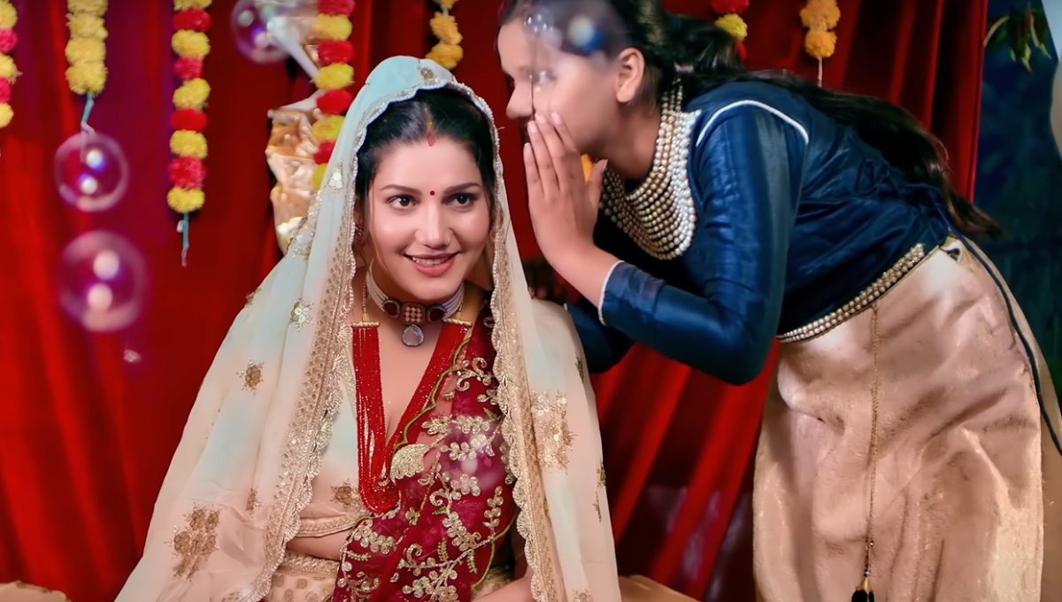 Haryanvi Song: सुरमा लपेटे 2 Sapna Choudhary और मोहित शर्मा की जोड़ी ने रच दिया जादू