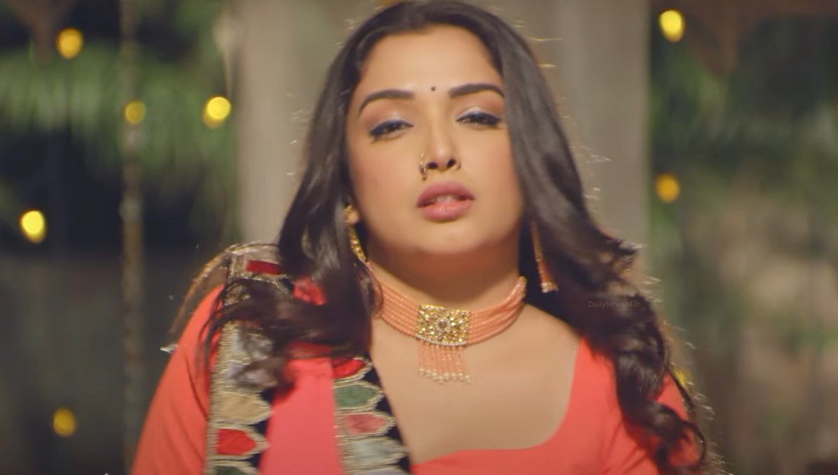 Bhojpuri Song: पतली कमरिया पर झूम उठा दिल Samar Singh और Aamrapali Dubey की जोड़ी ने मचा दी धूम