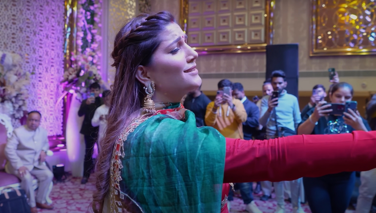 Haryanvi Song: जले Sapna Choudhary का शानदार डांस परफॉर्मेंस और नए हरियाणवी गानों का जादू