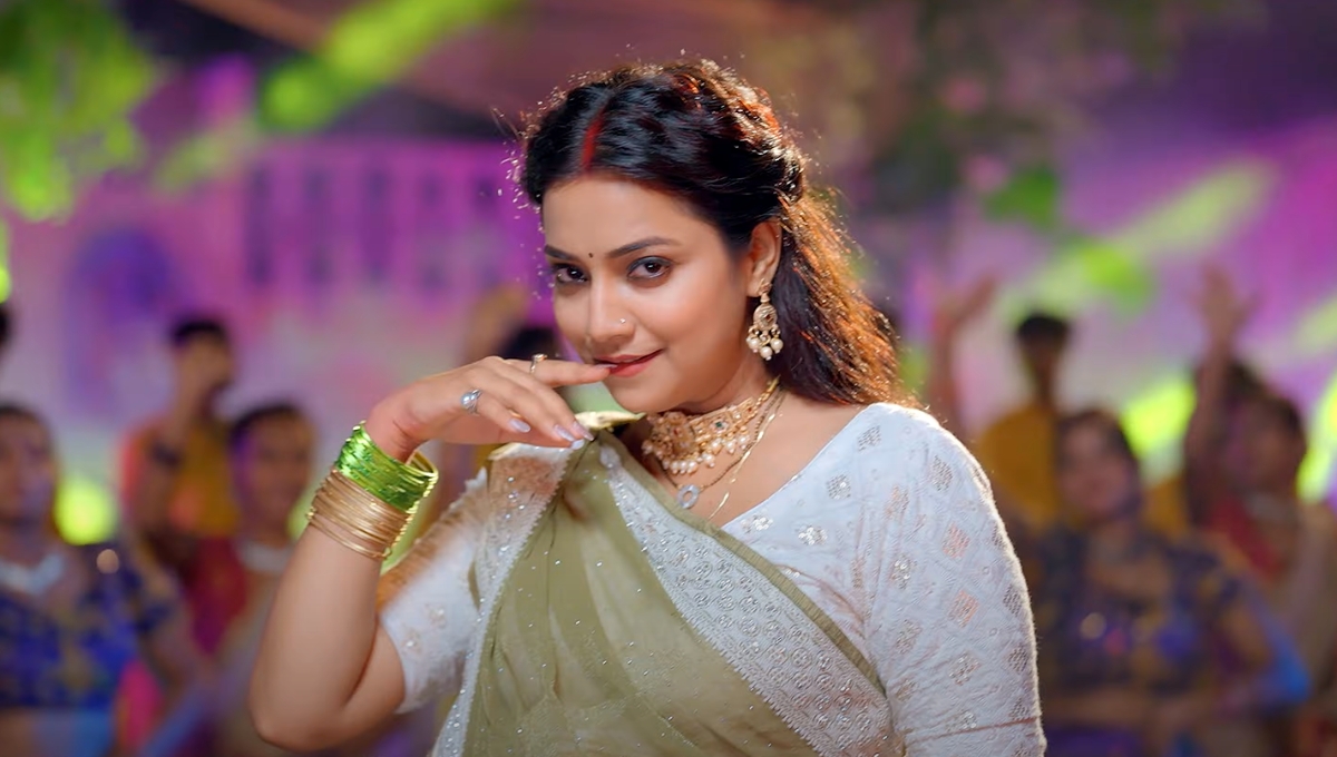Bhojpuri Song: Lakme के लाली Shilpi Raj की आवाज़ में एक नई भोजपुरी सौगात