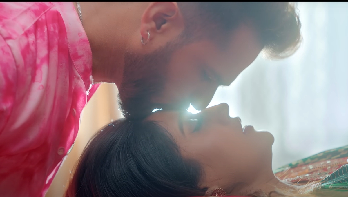 Bhojpuri Song: Khesari Lal का नया धमाका "चुम्मा लिए सारे अंग पs" ने मचाया भोजपुरी सिनेमा में तहलका