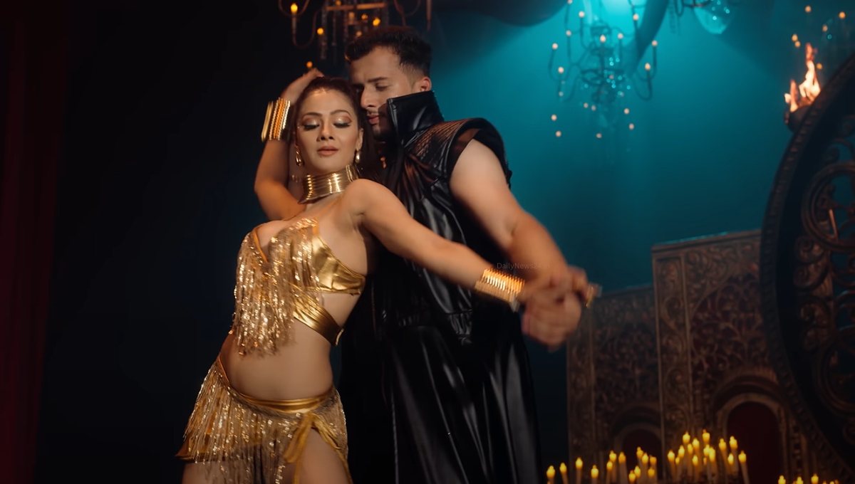 Bhojpuri Song: Namrita Malla का नया धमाका "थर्मामीटर" गाना बना दिलों की धड़कन