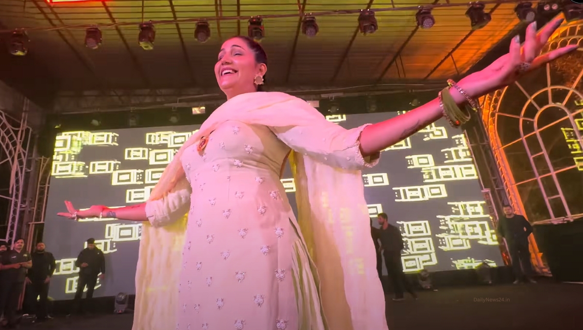 Haryanvi Song: Sapna Choudhary का धमाकेदार डांस और नए हरियाणवी गानों से गांव में मचा तहलका