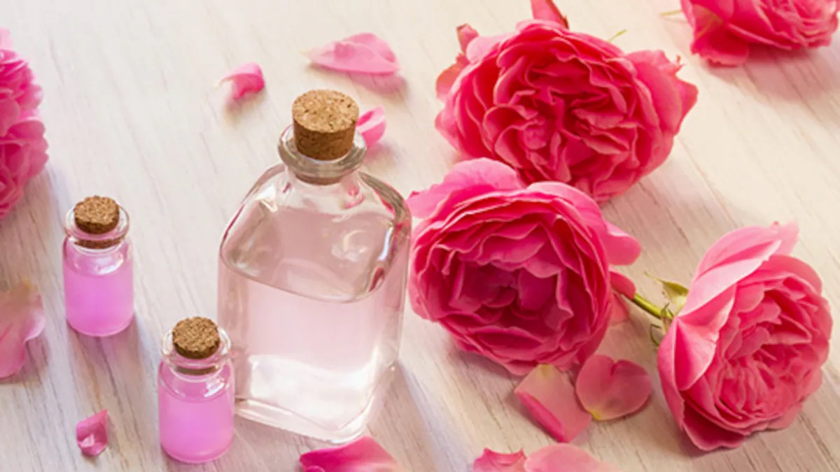 Rose Petals Benefits
