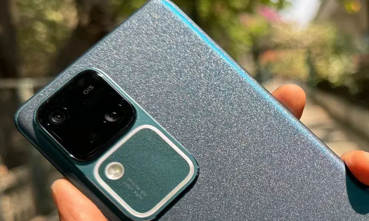 Vivo V30 5G
