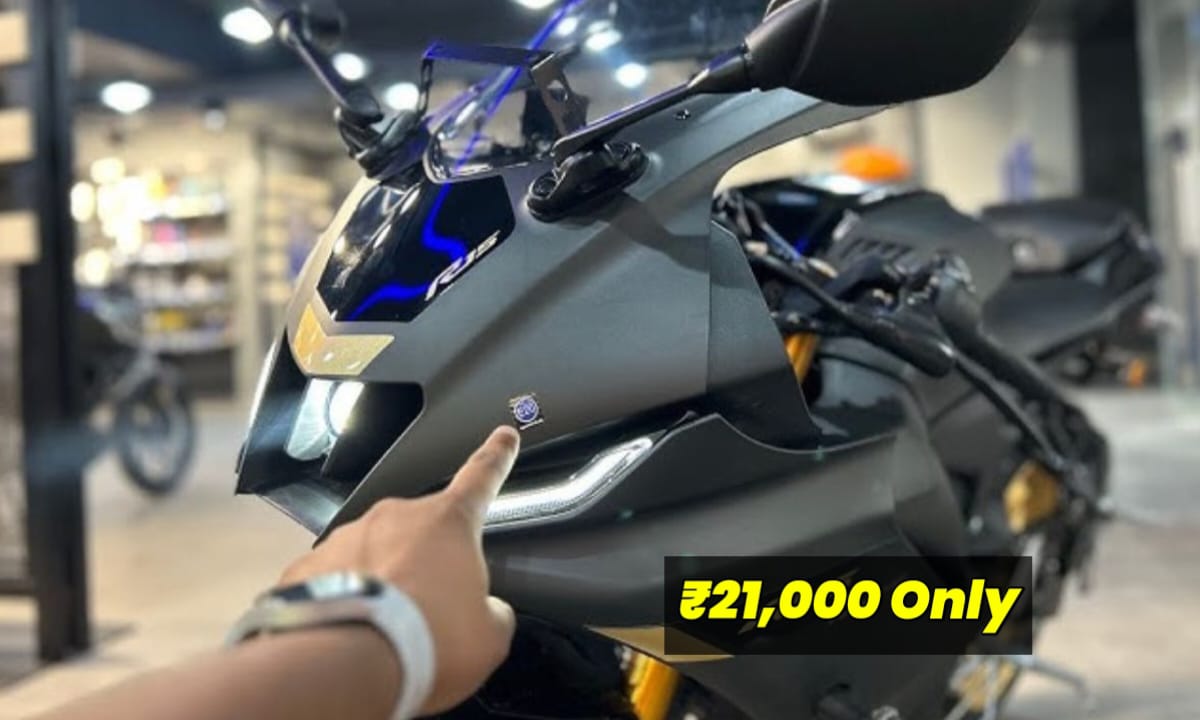 Yamaha R15 V4