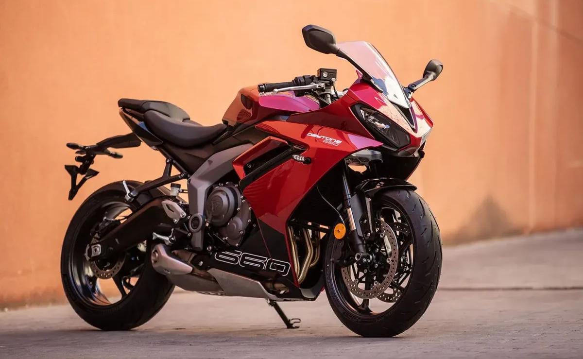 Triumph Daytona 660