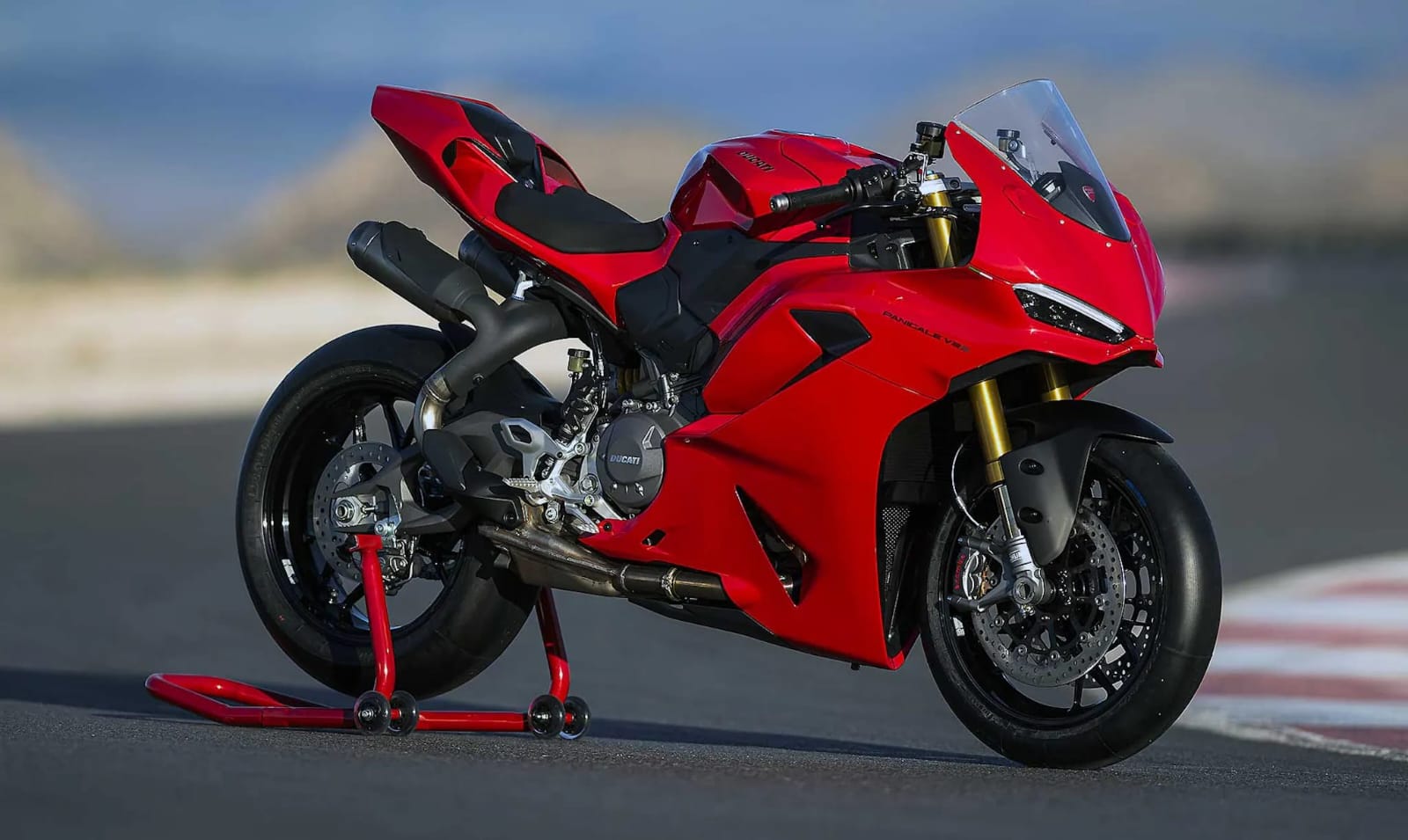 Ducati Panigale V2