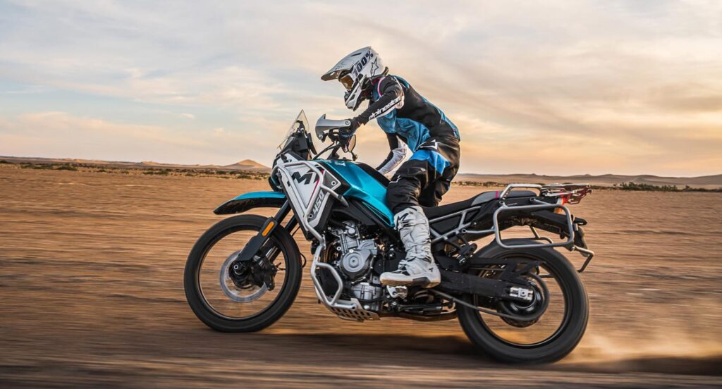 CFMoto 450 MT