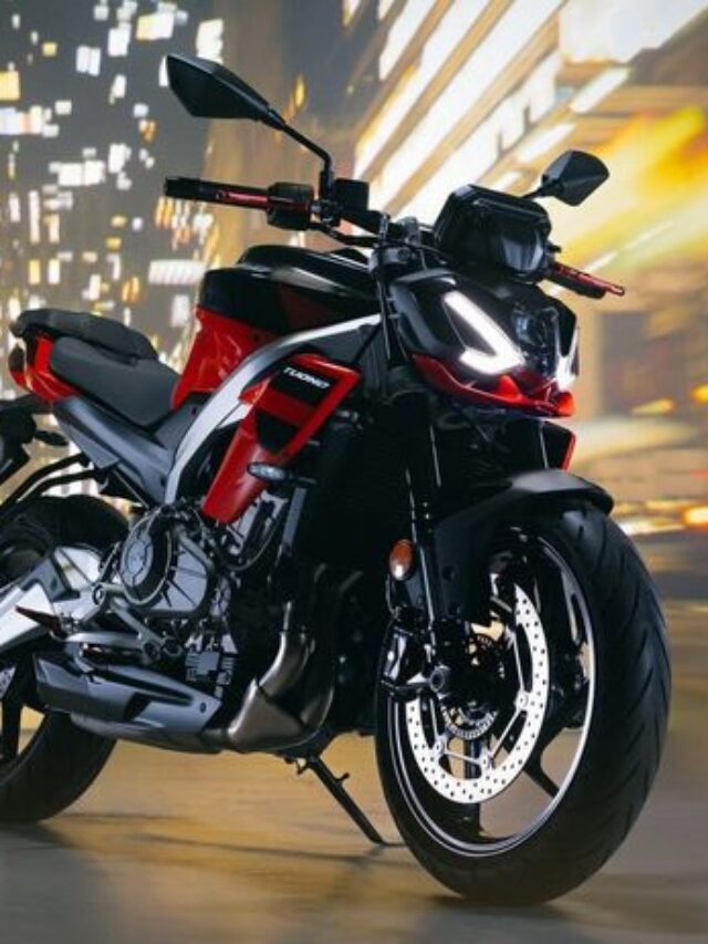 Aprilia Tuono 457_ A Pocket Rocket With Opera In Its Pipes _ Wind Burned Eyes