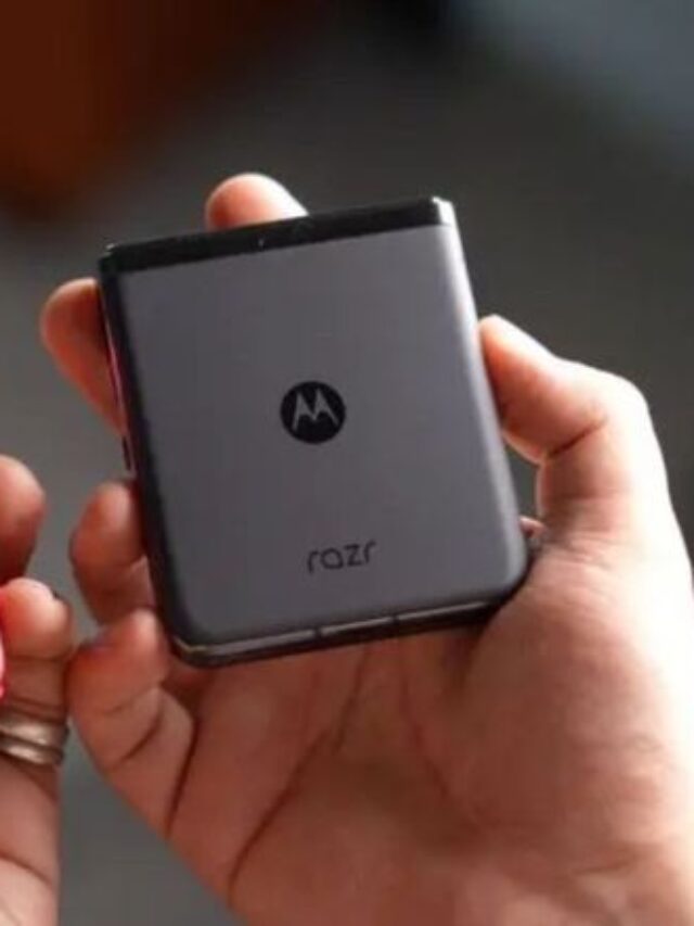 First Look_ Motorola Razr 50 Ultra Images Spill Online, Teasing Sleek Design Tweaks - TechFoogle