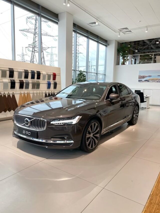 #volvo #s90 #volvos90 #platinumgrey…