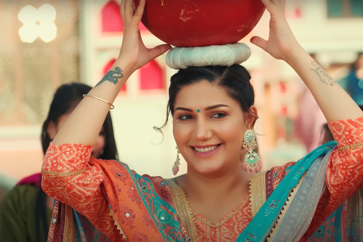 Haryanvi Song: Sapna Choudhary और Manisha Sharma का धमाकेदार नया हरियाणवी गाना "बन्नो" में मचा रहा है धूम
