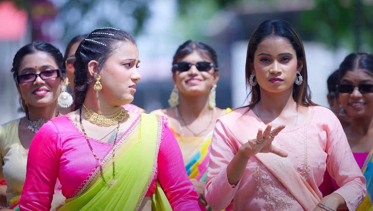 Bhojpuri Song: आरा मशीन पर Inaaya Kashyapऔर Shivani Singh का सुपरहिट भोजपुरी गाना 2025 में मचा रहा है धमाल