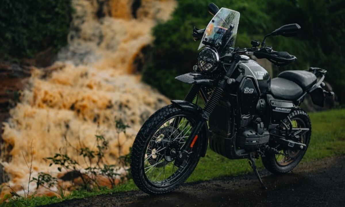Yezdi Adventure 2025