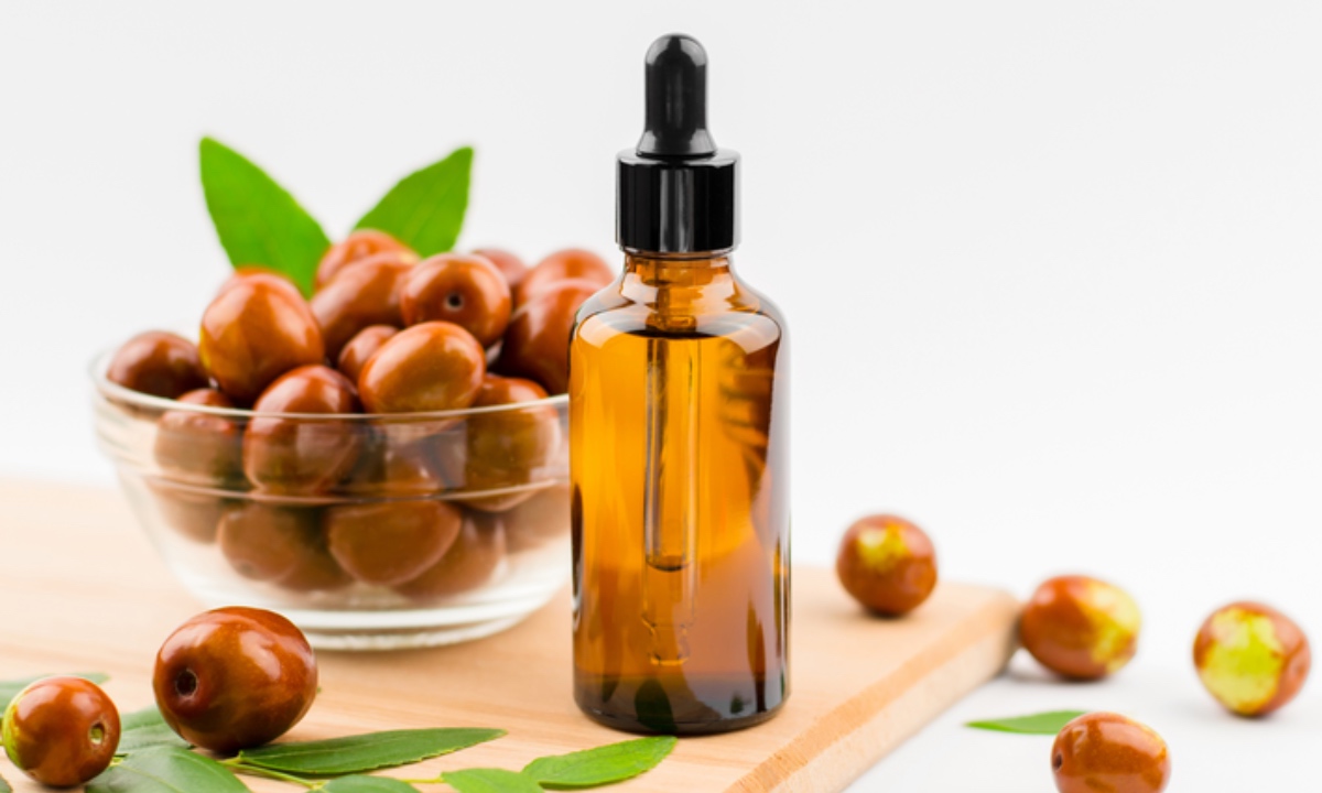Jojoba Oil Uses For Hair