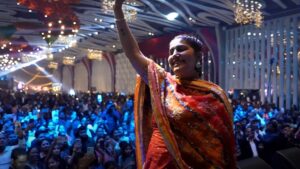 Haryanvi Song: भावनाओं से भरा Bhagti Kru K Pyar गाना सपना चौधरी का दिल छू लेने वाला डांस परफॉर्मेंस