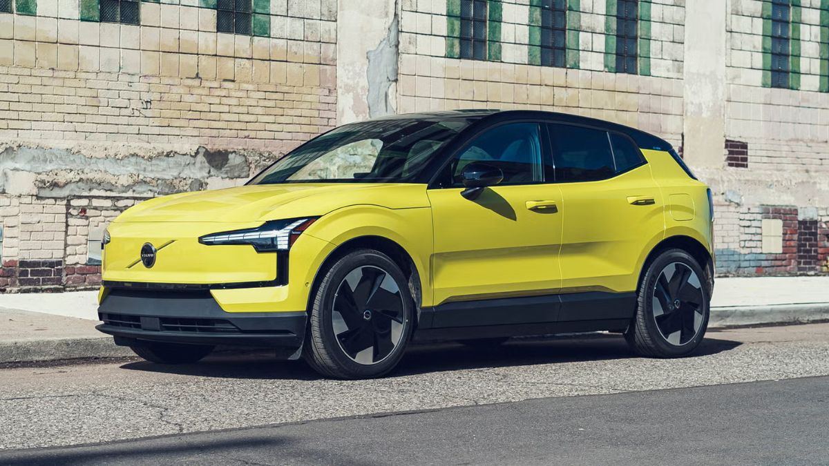Volvo EX30