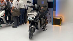 Hero Vida V1: Hero का स्मार्ट और दमदार इलेक्ट्रिक स्कूटर, मात्र बस इतने में