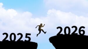 New Year 2026 Rashifal: जानिए 12 राशियों के लिए कैसा रहेगा आने वाला साल