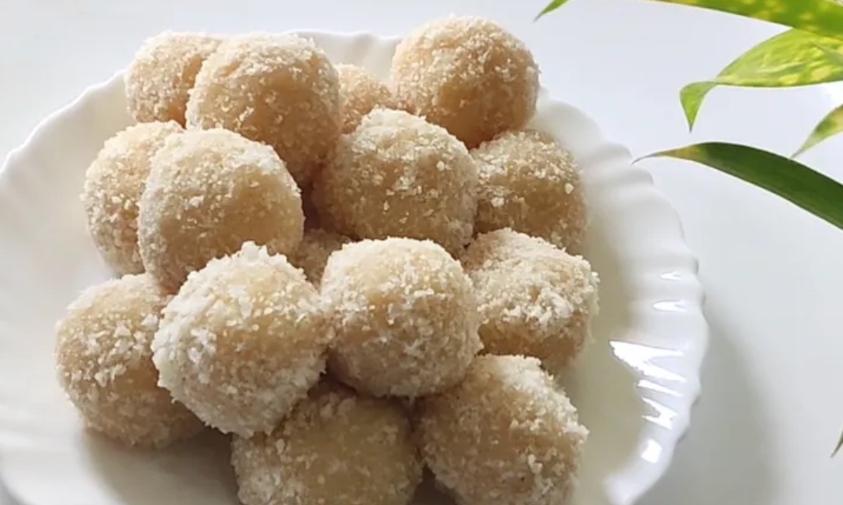 Nariyal Ke Laddu
