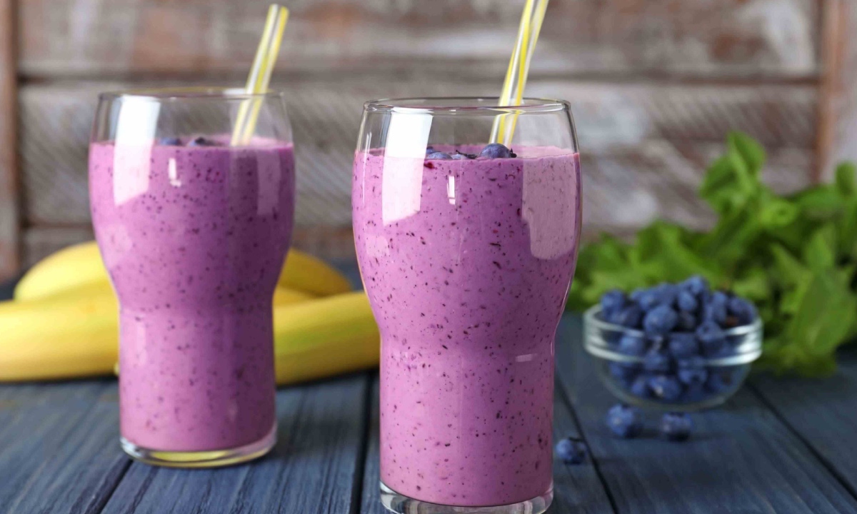 Blueberry Chia Seeds Smoothie