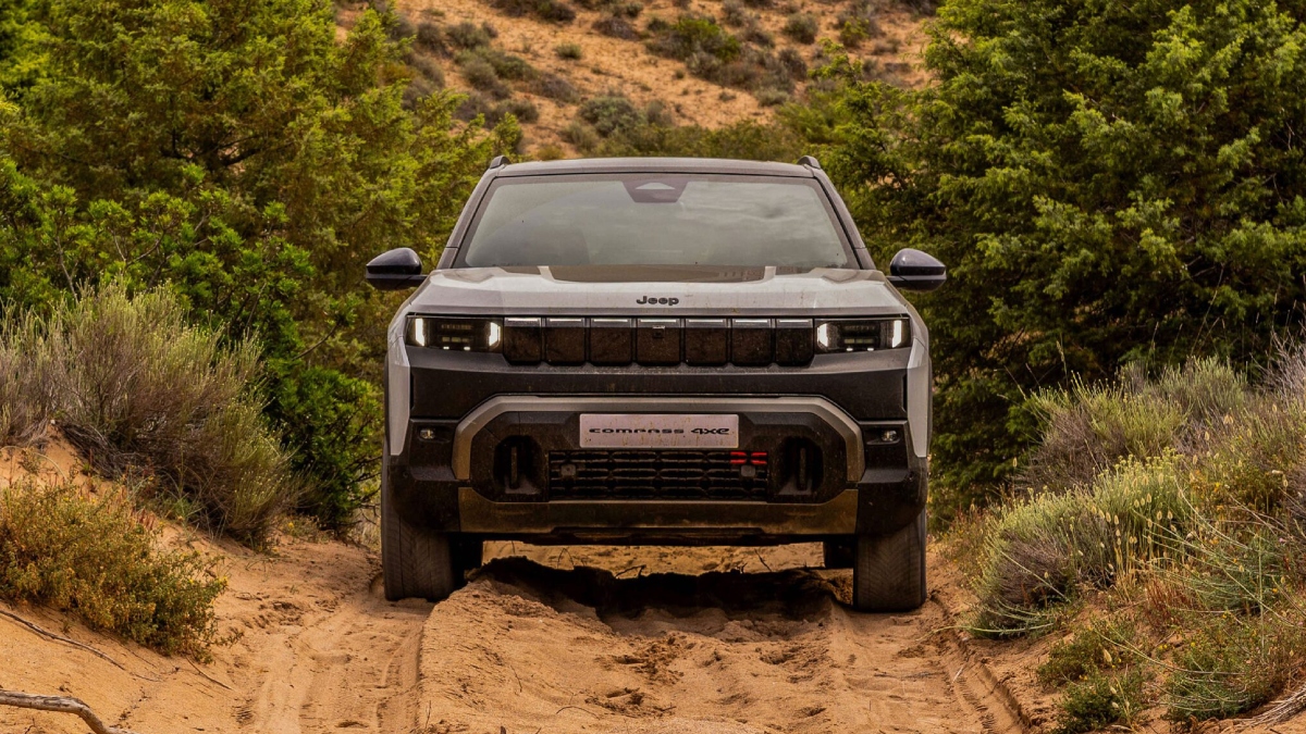 Jeep Compass 4xe Electric SUV
