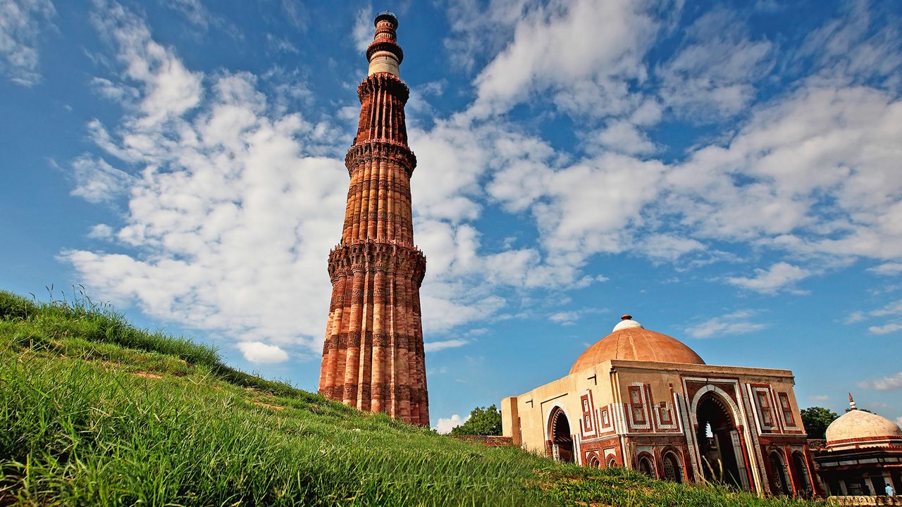 Qutub Minar History in Hindi